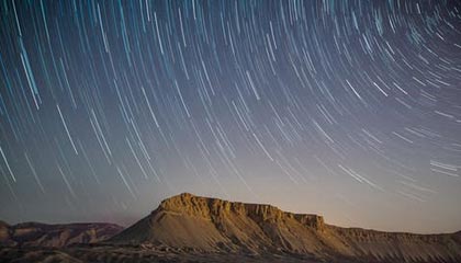 黑料不打烊： 吃瓜爆料又上热榜： 先别激动： 话术套路才是关键